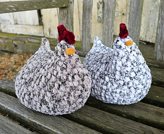 Country Chicken Crochet Pattern